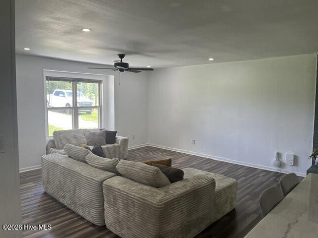 1312 Wolf Swamp Road Jacksonville, NC 28546 - Photo 4 of 24