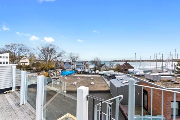 $719,000 | 7 Lothrop Street, Beverly, MA 01915