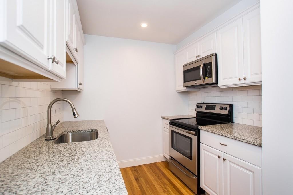 160 Commandants Way, Unit 402 Chelsea, MA 02150 - Photo 14 of 26 Gallery Image 14