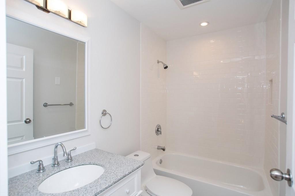 160 Commandants Way, Unit 402 Chelsea, MA 02150 - Photo 20 of 26 Gallery Image 20