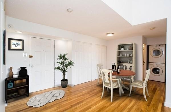 160 Commandants Way, Unit 402 Chelsea, MA 02150 - Photo 5 of 26 Gallery Image 5