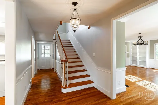 $1,050,000 | 480 West Lake Drive, Athens, GA 30606