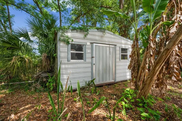 $290,000 | 924 Valmar Street, Brandon, FL 33511