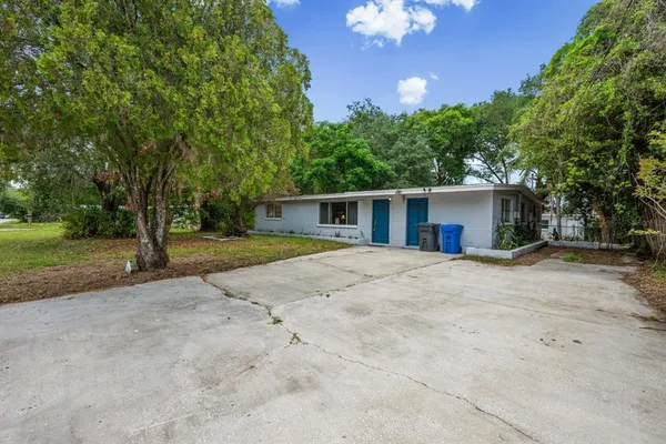 $290,000 | 924 Valmar Street, Brandon, FL 33511