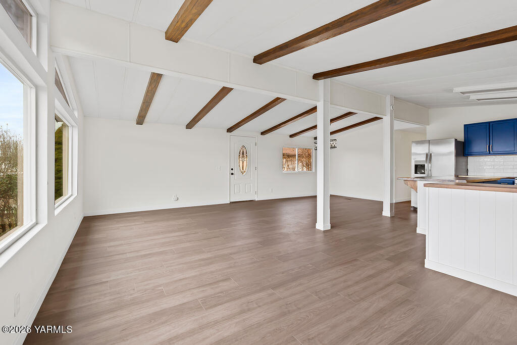 3701 Gun Club Road, Unit 45 Yakima, WA 98901 - Photo 9 of 20 a view of a livingroom with wooden floor