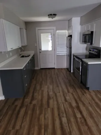 $1,100 | 6918 Irvington Boulevard, Unit A, Houston, TX 77022
