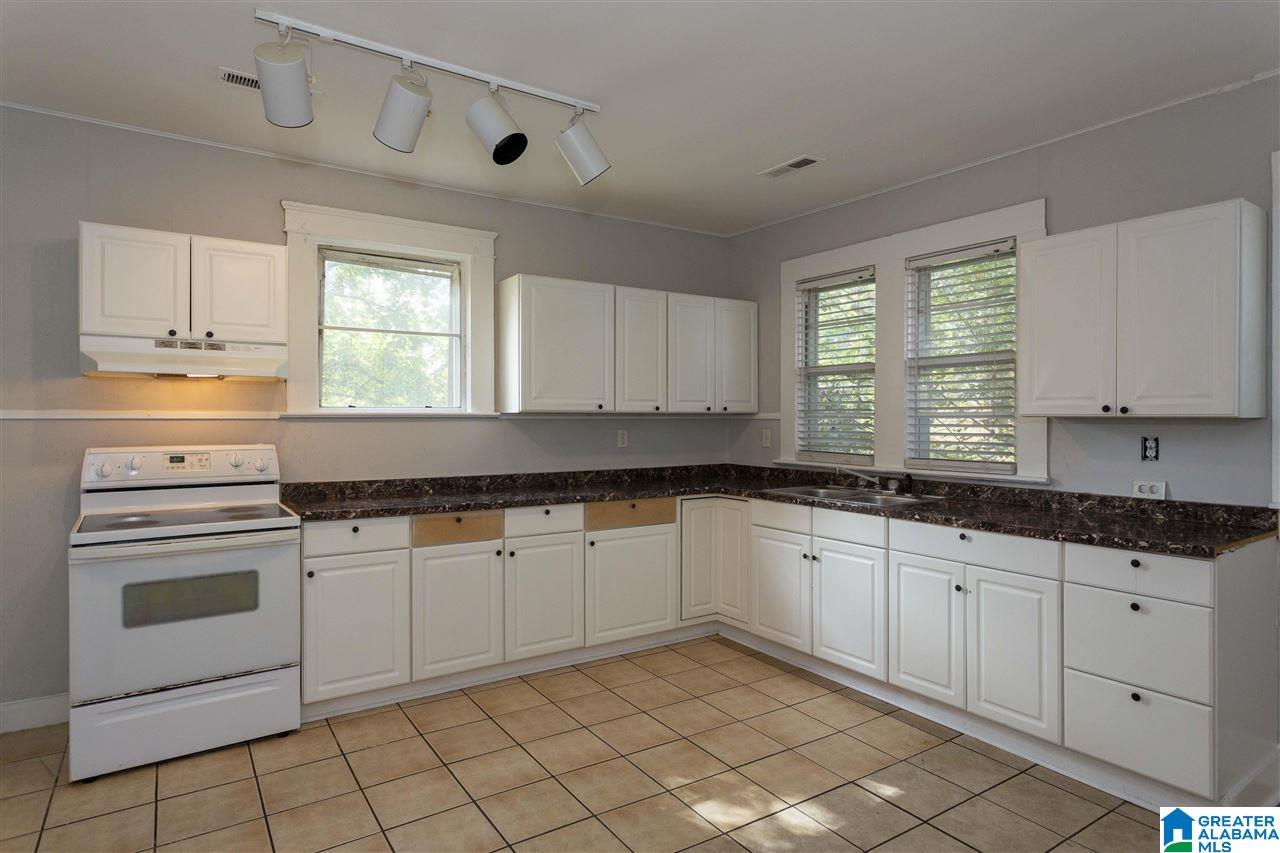 228 Center Street Bessemer, AL 35020 - Photo 13 of 23