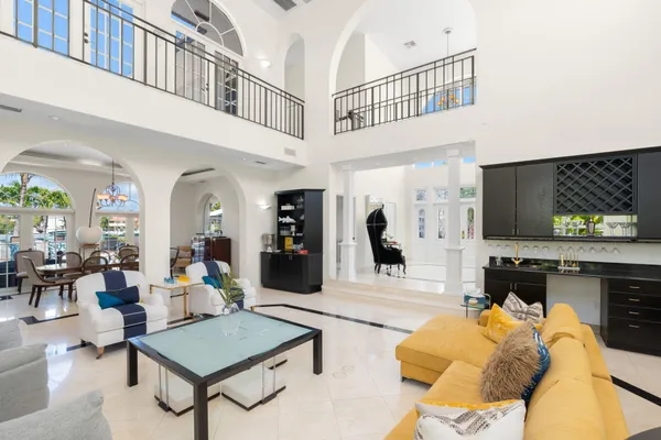$5,990,000 | 152 Indies Drive North, Marathon, FL 33050