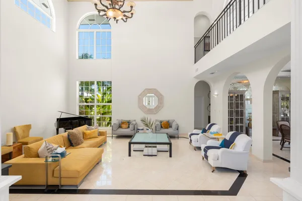 $5,990,000 | 152 Indies Drive North, Marathon, FL 33050