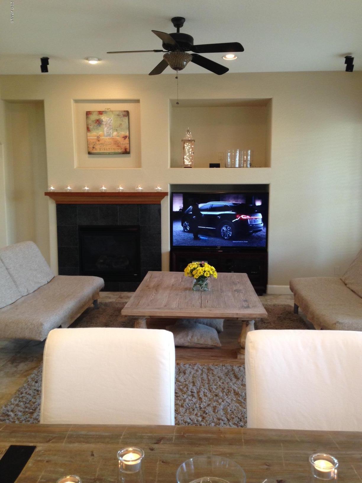 4622 West Summerside Road Laveen, AZ 85339 - Photo 11 of 35 Living Room 3