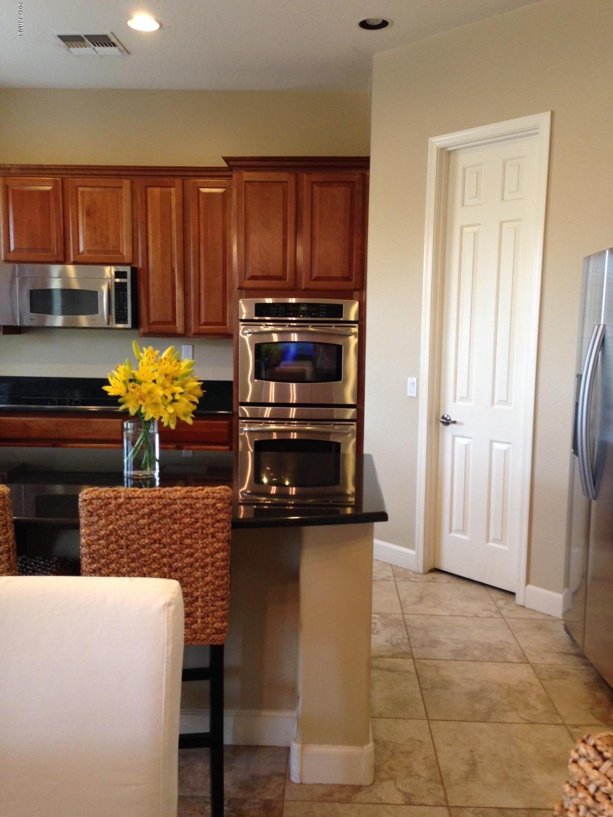 4622 West Summerside Road Laveen, AZ 85339 - Photo 12 of 35 Kitchen 3