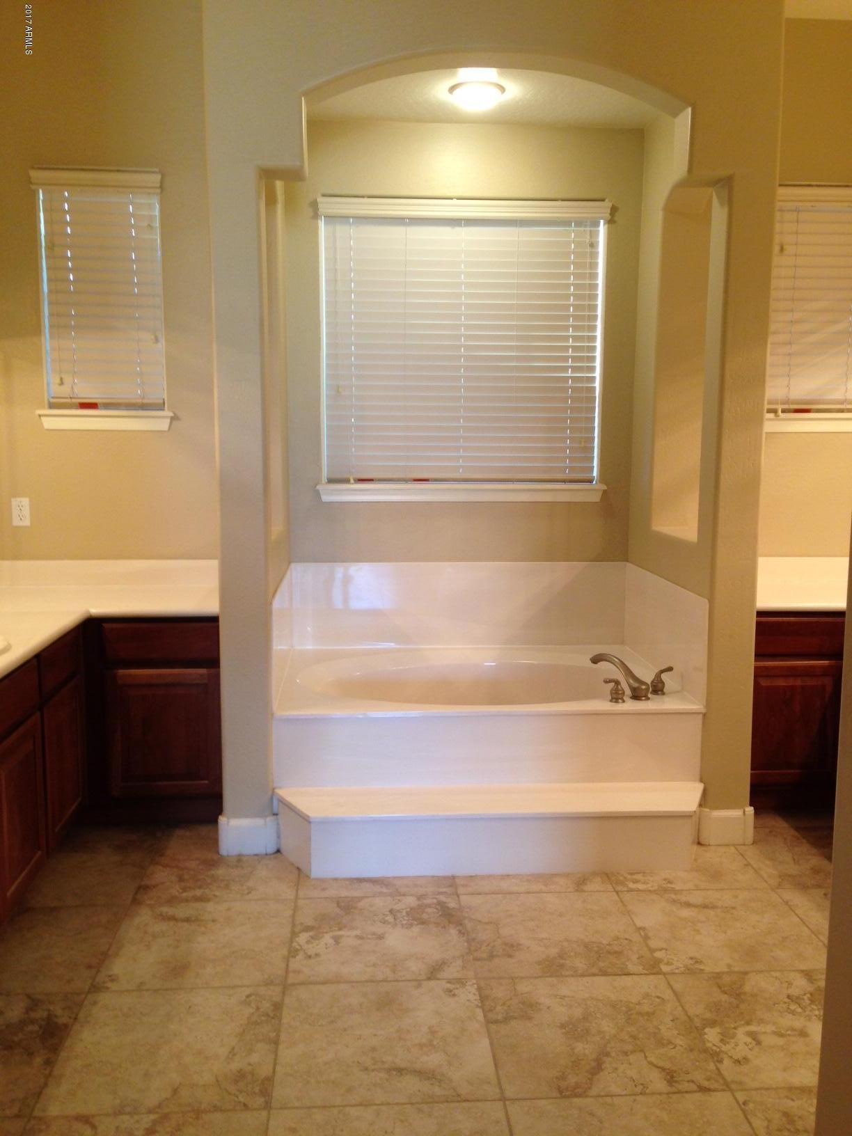 4622 West Summerside Road Laveen, AZ 85339 - Photo 19 of 35 Master Bath 1