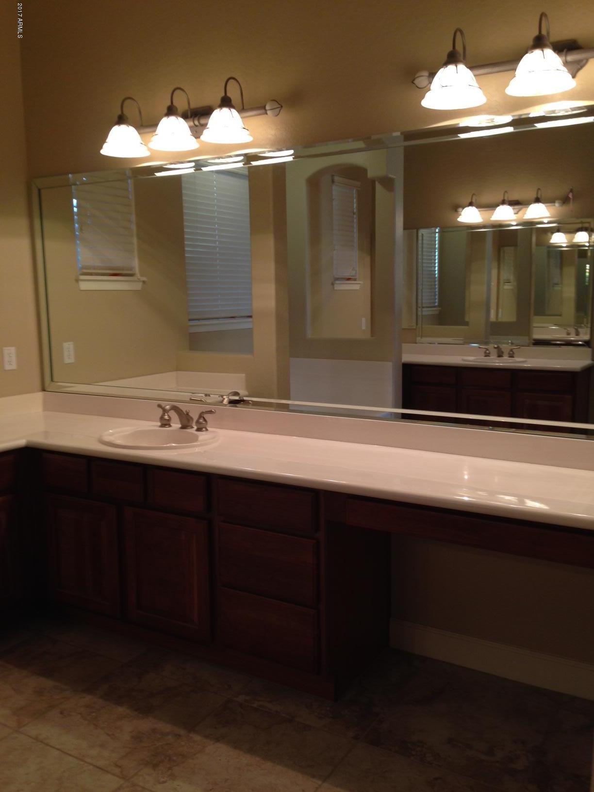 4622 West Summerside Road Laveen, AZ 85339 - Photo 20 of 35 Master Bath 4