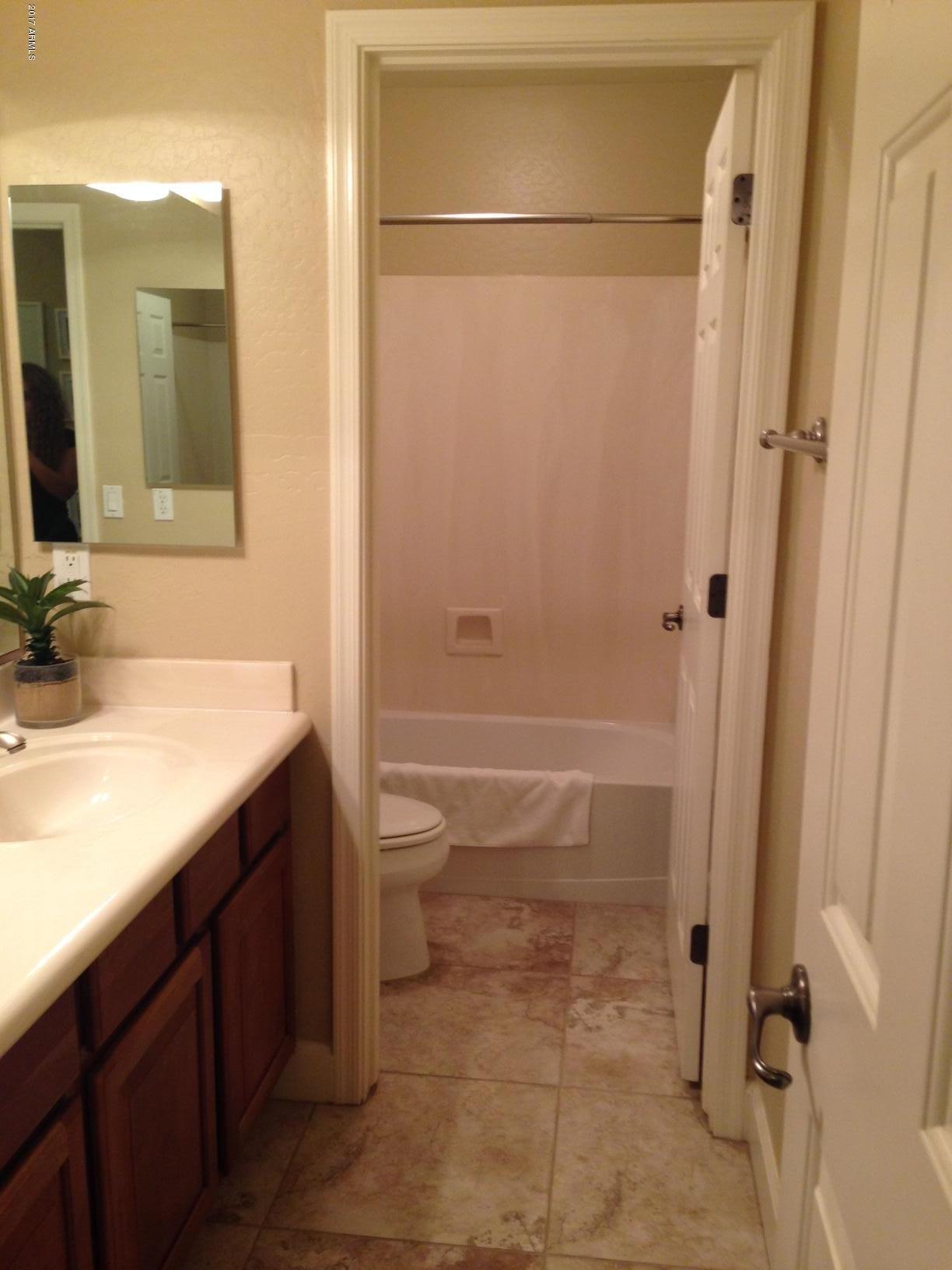 4622 West Summerside Road Laveen, AZ 85339 - Photo 10 of 35 Guest Bathroom 2