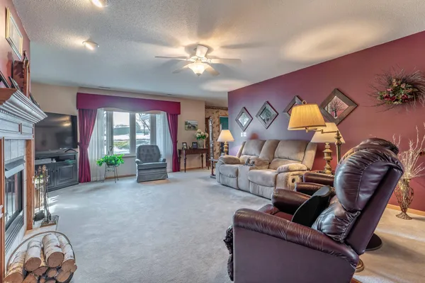 $365,000 | 1952 Oakwood View, Fergus Falls, MN 56537
