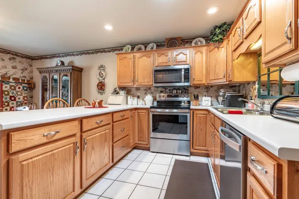 $365,000 | 1952 Oakwood View, Fergus Falls, MN 56537
