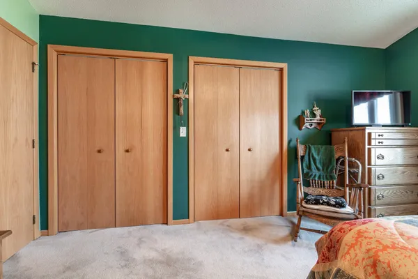 $365,000 | 1952 Oakwood View, Fergus Falls, MN 56537