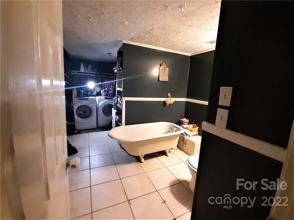 4155 Beach Road Hudson, NC 28638 - Photo 11 of 32 Gallery Image 11