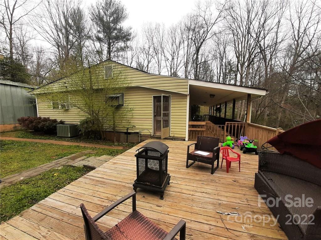 4155 Beach Road Hudson, NC 28638 - Photo 19 of 32 Gallery Image 19