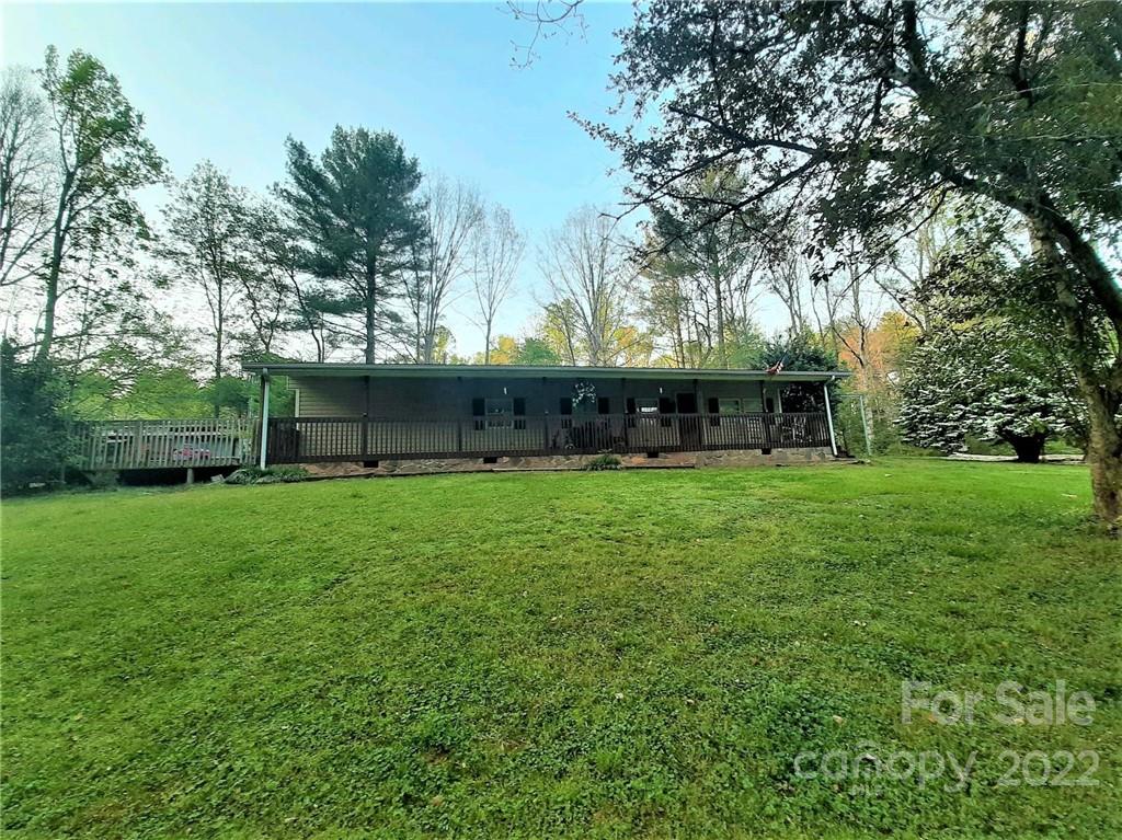 4155 Beach Road Hudson, NC 28638 - Photo 3 of 32 Gallery Image 3