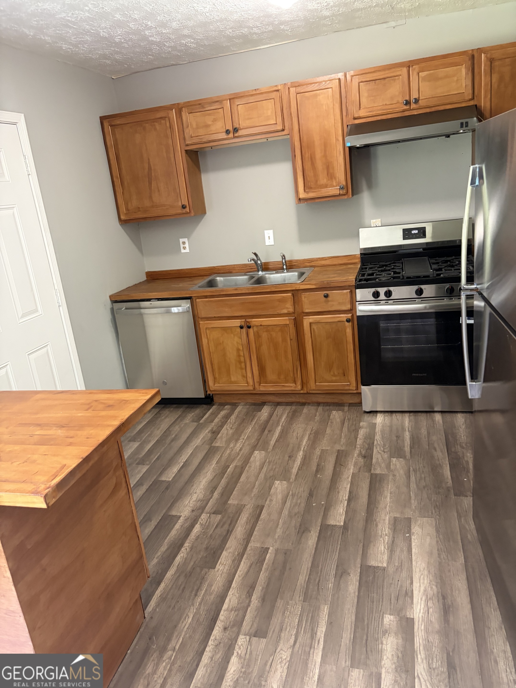 531 Carithers Road Lawrenceville, GA 30046 - Photo 5 of 14