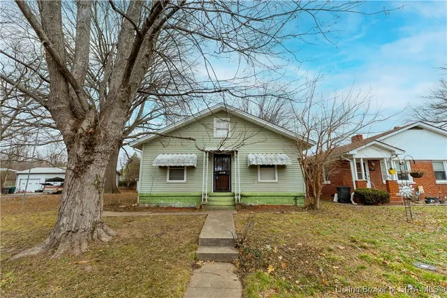 $75,000 | 527 West Stansifer Avenue, Clarksville, IN 47129