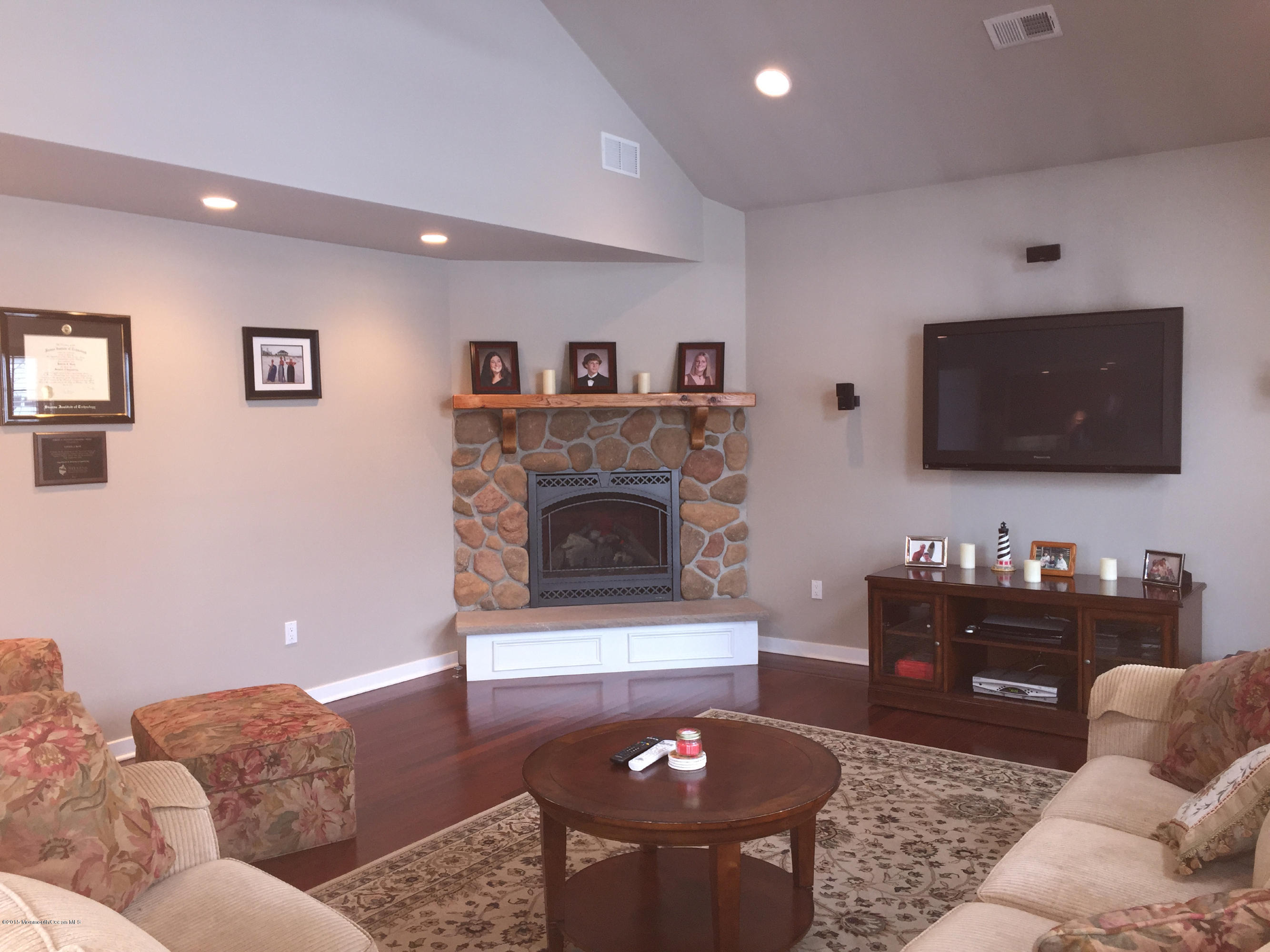 2537 Little Hill Road Point Pleasant, NJ 08742 - Photo 8 of 27 IMG_1164
