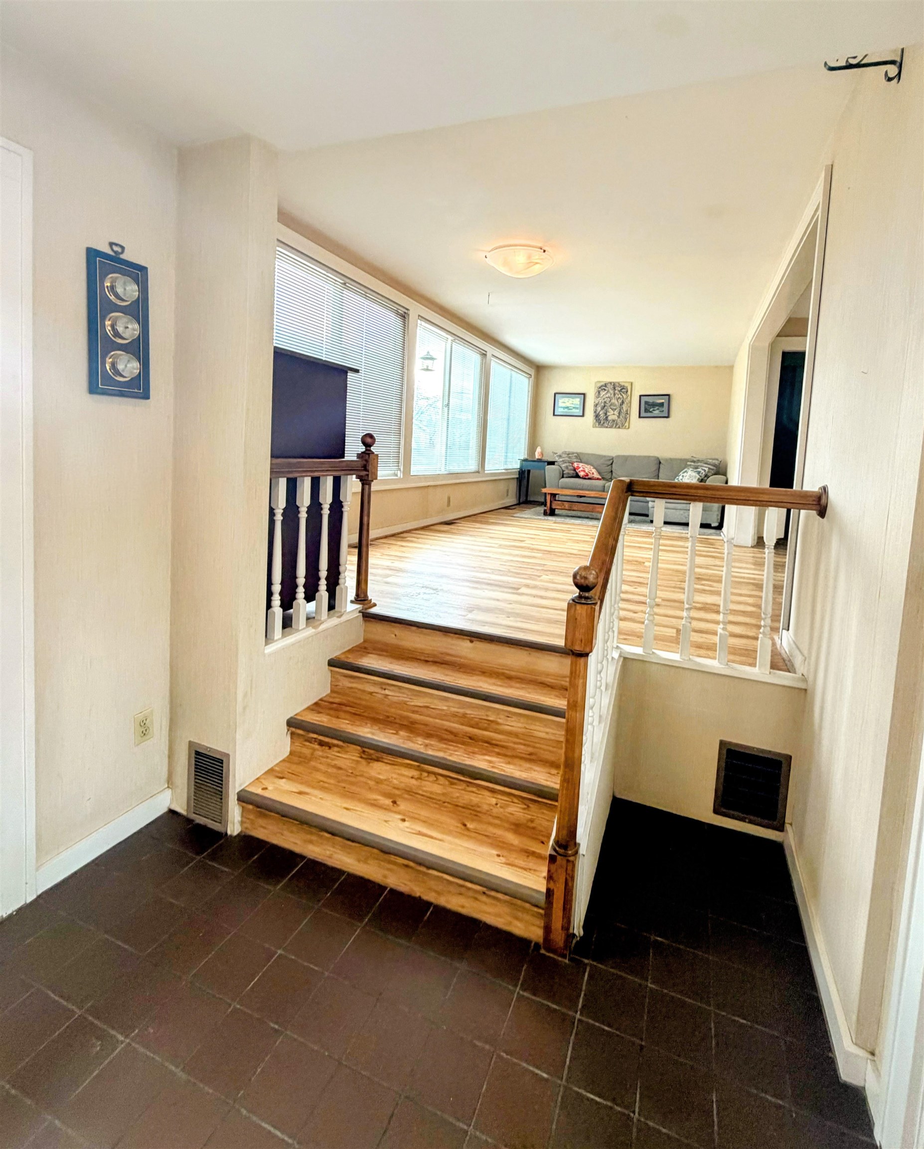 38 Sterling Hill Road Barre, VT 05641 - Photo 4 of 20