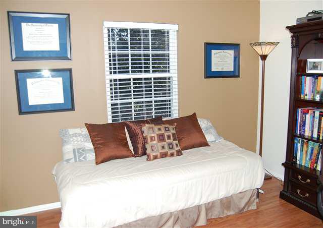 5146 Erie Road Harrisburg, PA 17111 - Photo 15 of 21 Gallery Image 15