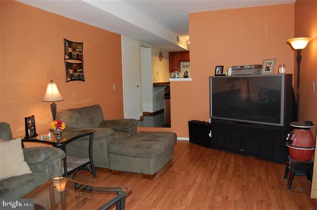 5146 Erie Road Harrisburg, PA 17111 - Photo 6 of 21 Gallery Image 6