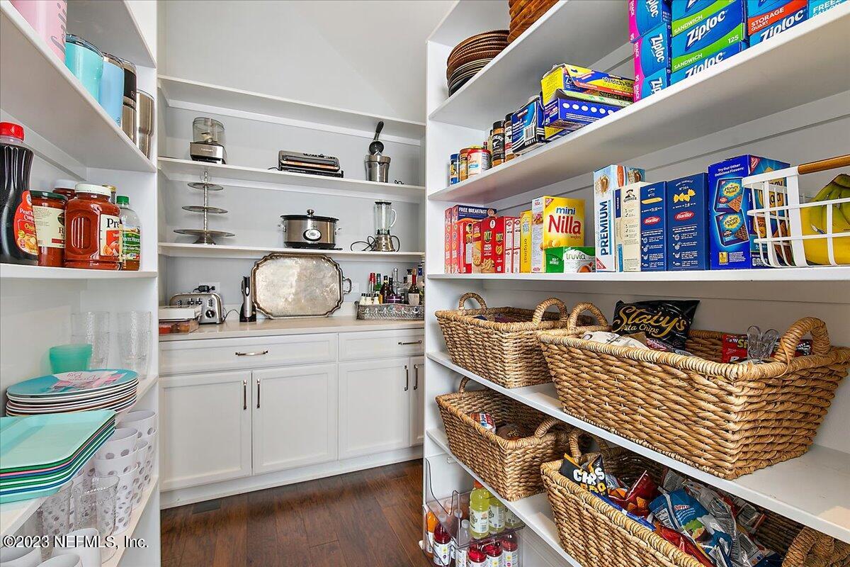 14102 Magnolia Cove Road Jacksonville, FL 32224 - Photo 11 of 44 17-Pantry