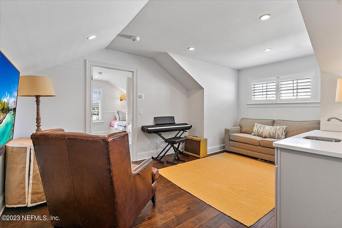 14102 Magnolia Cove Road Jacksonville, FL 32224 - Photo 31 of 44 34-Bonus Room