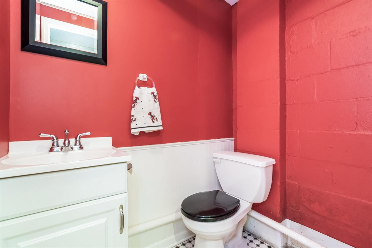 1301 Red Oak Road Ann Arbor, MI 48103 - Photo 28 of 40 Half bathroom in the basement.