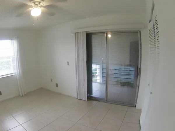 $1,600 | 556 Capri L, Delray Beach, FL 33484
