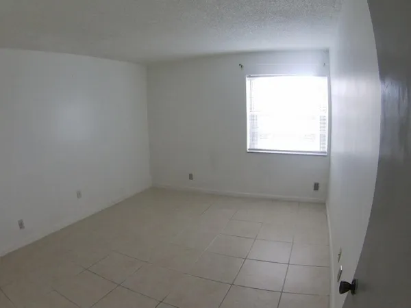 $1,600 | 556 Capri L, Delray Beach, FL 33484