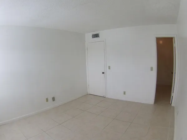 $1,600 | 556 Capri L, Delray Beach, FL 33484