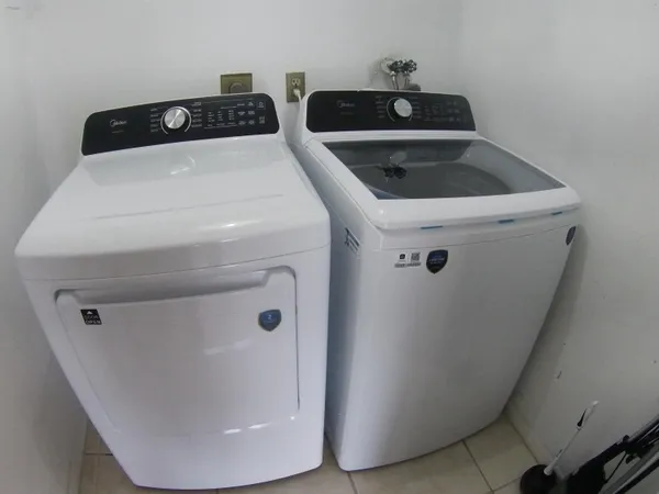 $1,600 | 556 Capri L, Delray Beach, FL 33484