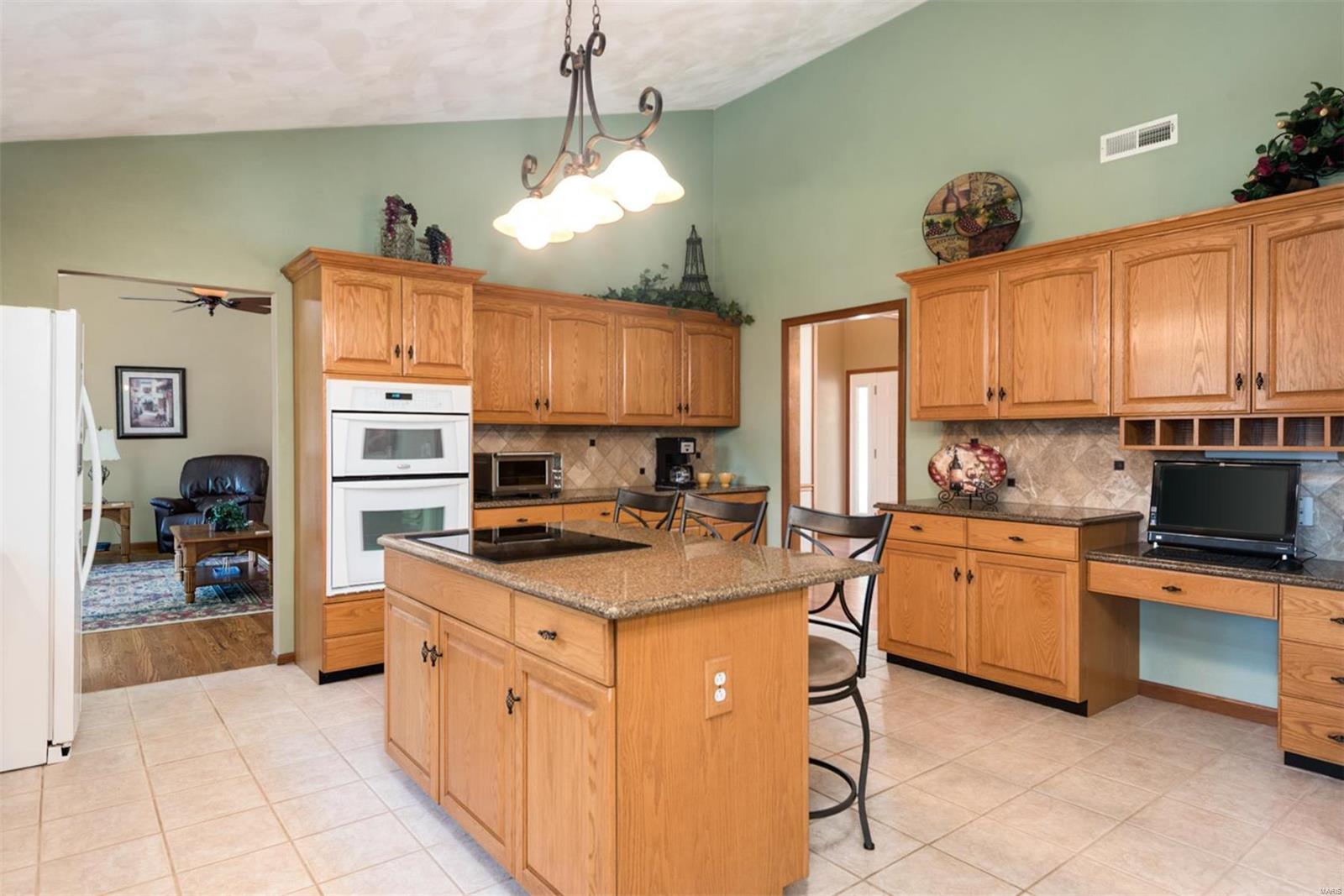 141 Summerlin Ridge O'Fallon, IL 62269 - Photo 14 of 30