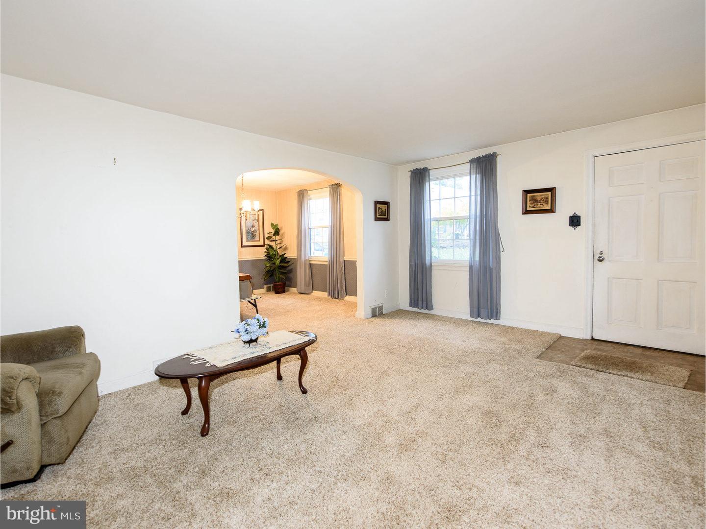 3031 Edmonds Road Lafayette Hill, PA 19444 - Photo 3 of 22 Gallery Image 3