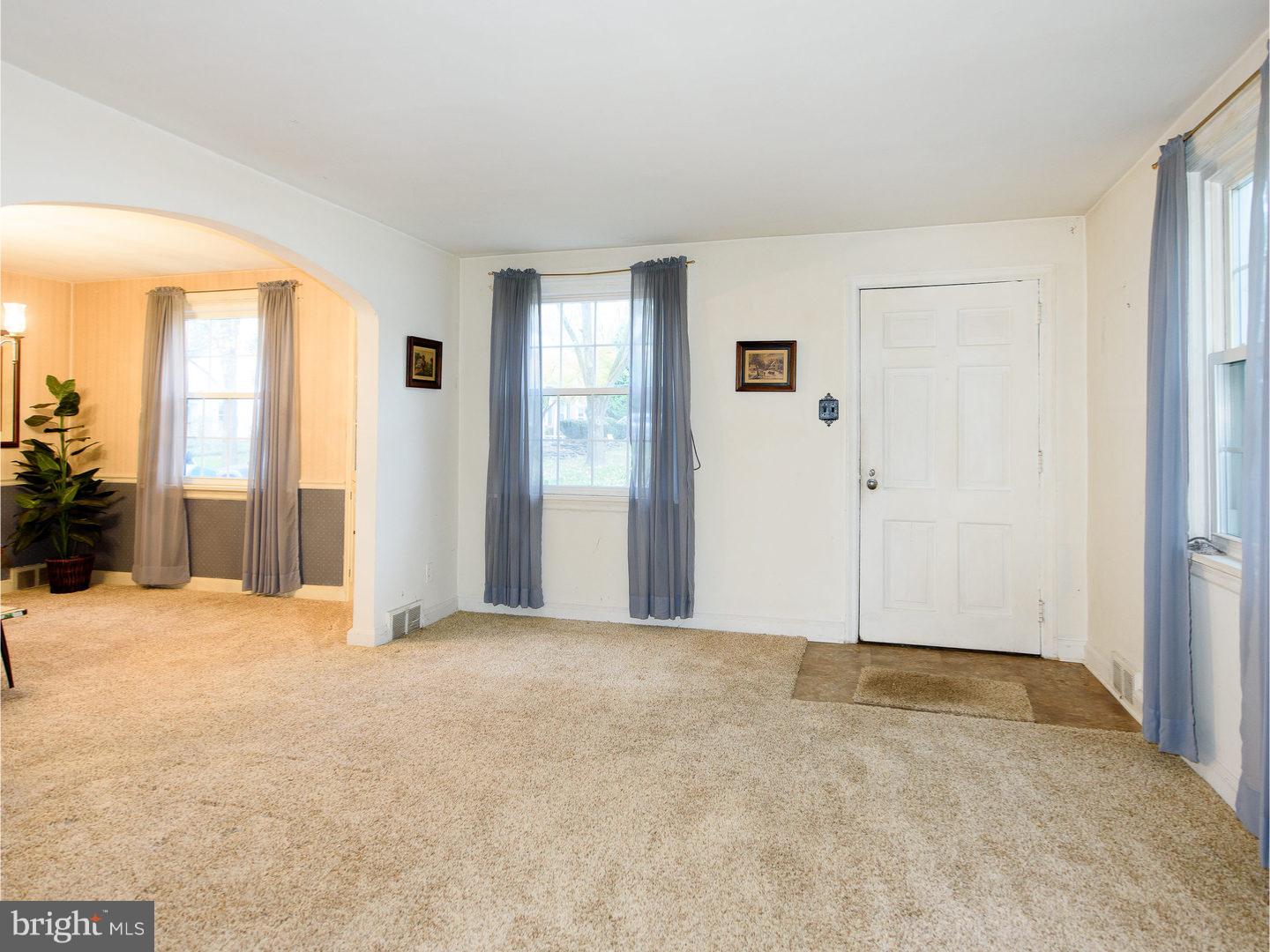3031 Edmonds Road Lafayette Hill, PA 19444 - Photo 4 of 22 Gallery Image 4