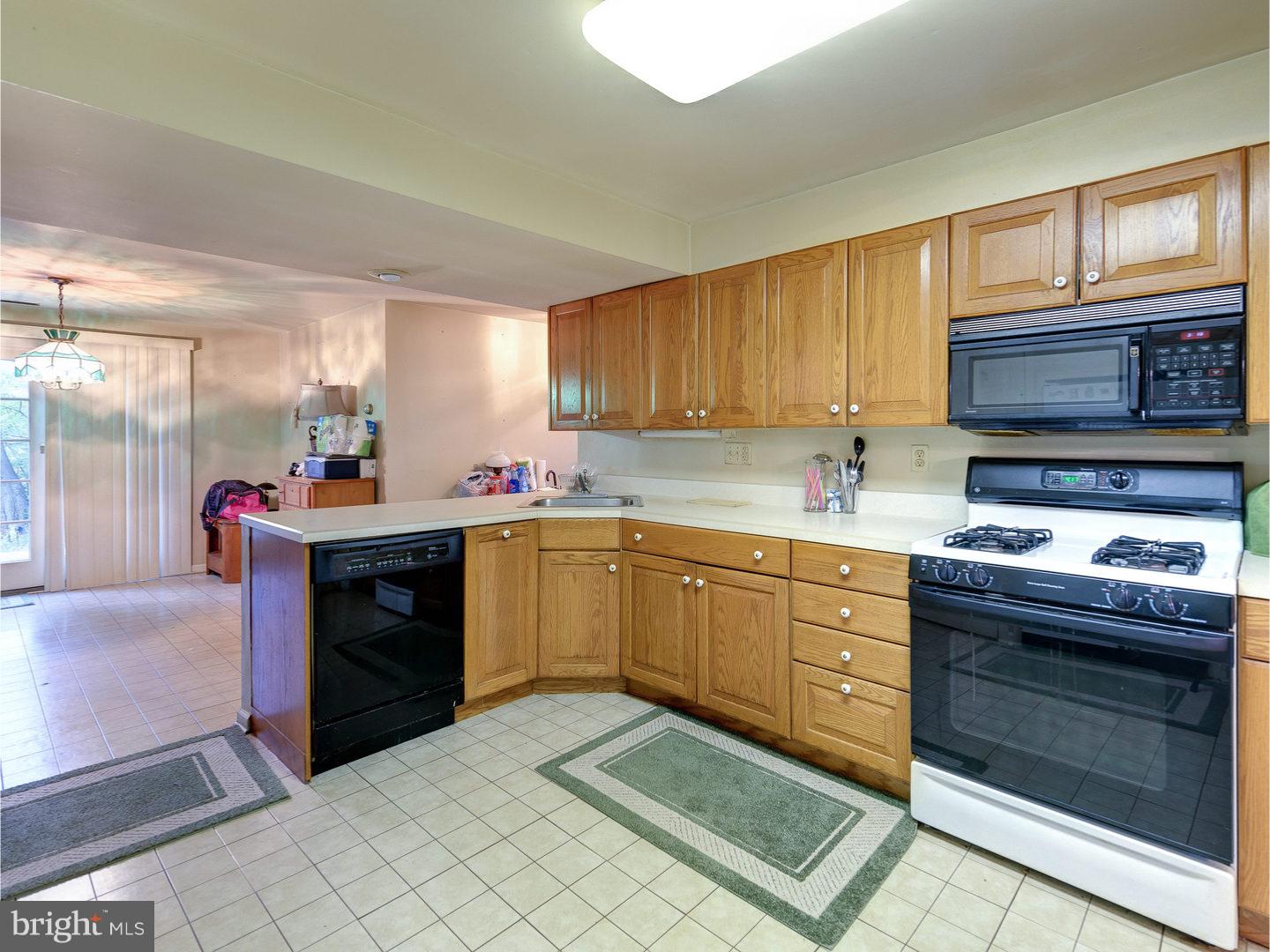 3031 Edmonds Road Lafayette Hill, PA 19444 - Photo 8 of 22 Gallery Image 8