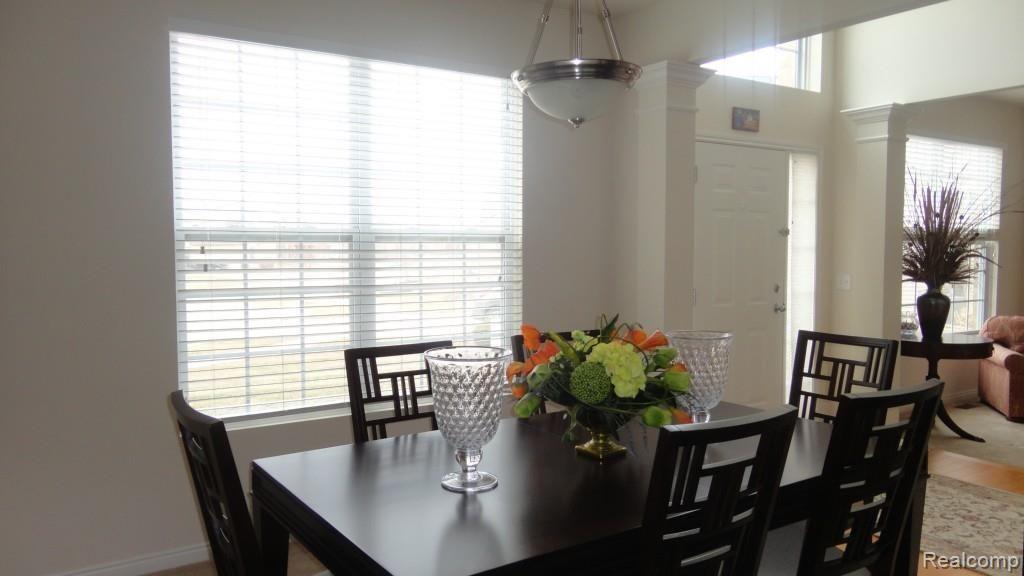 3310 Fantail Drive Rochester, MI 48309 - Photo 8 of 54 DSC03471.jpg