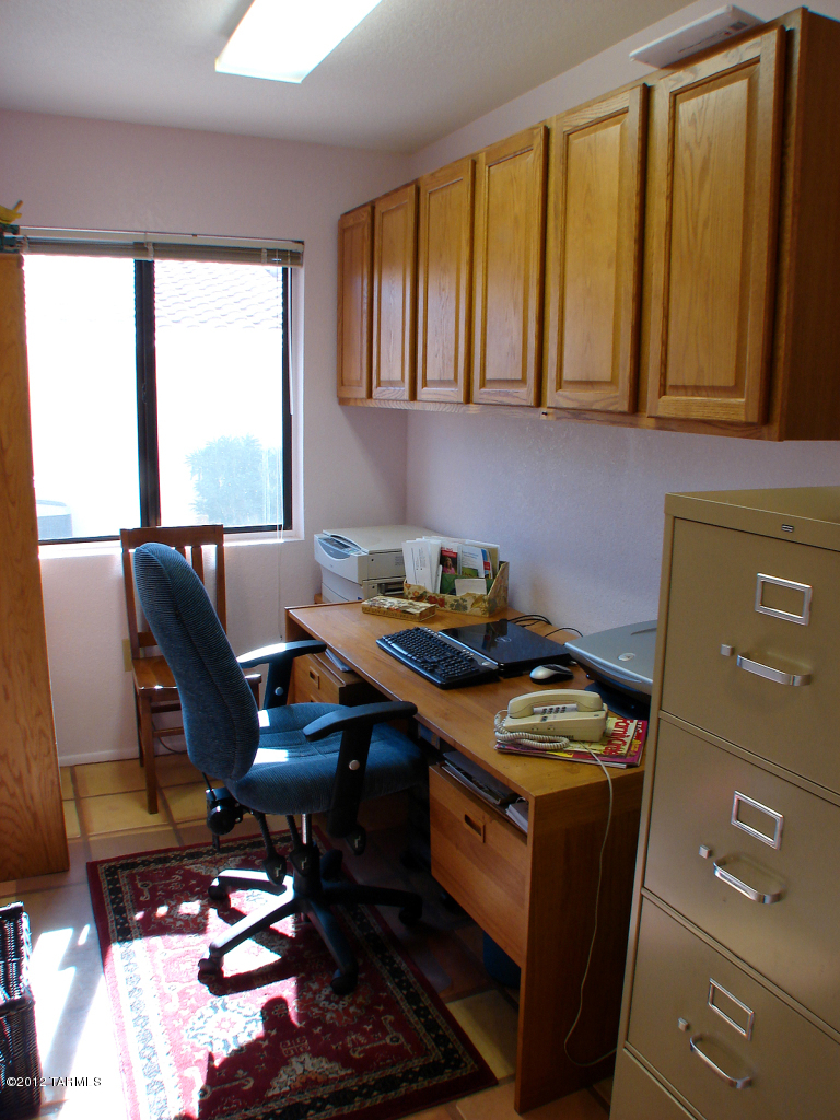14500 North Line Post Lane Tucson, AZ 85755 - Photo 12 of 35