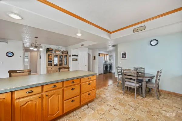 $349,950 | 704 East Ave D, Jerome, ID 83338
