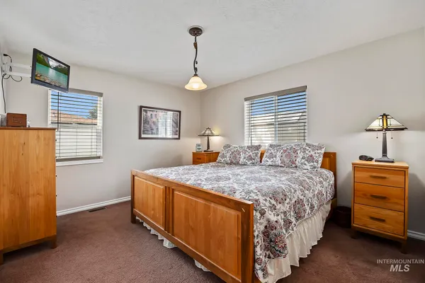 $349,950 | 704 East Ave D, Jerome, ID 83338