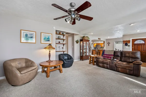 $349,950 | 704 East Ave D, Jerome, ID 83338