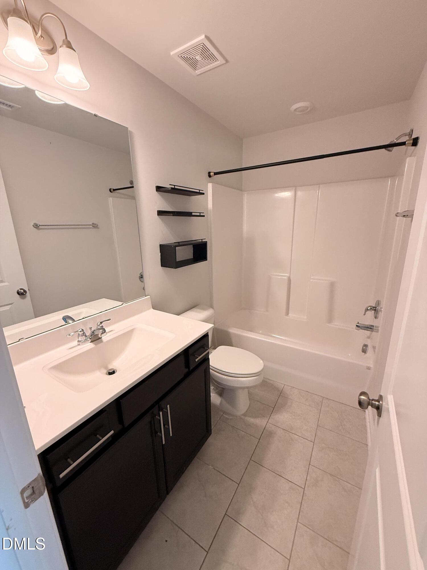 4924 Southern Magnolia Drive Raleigh, NC 27604 - Photo 10 of 44 IMG_4430