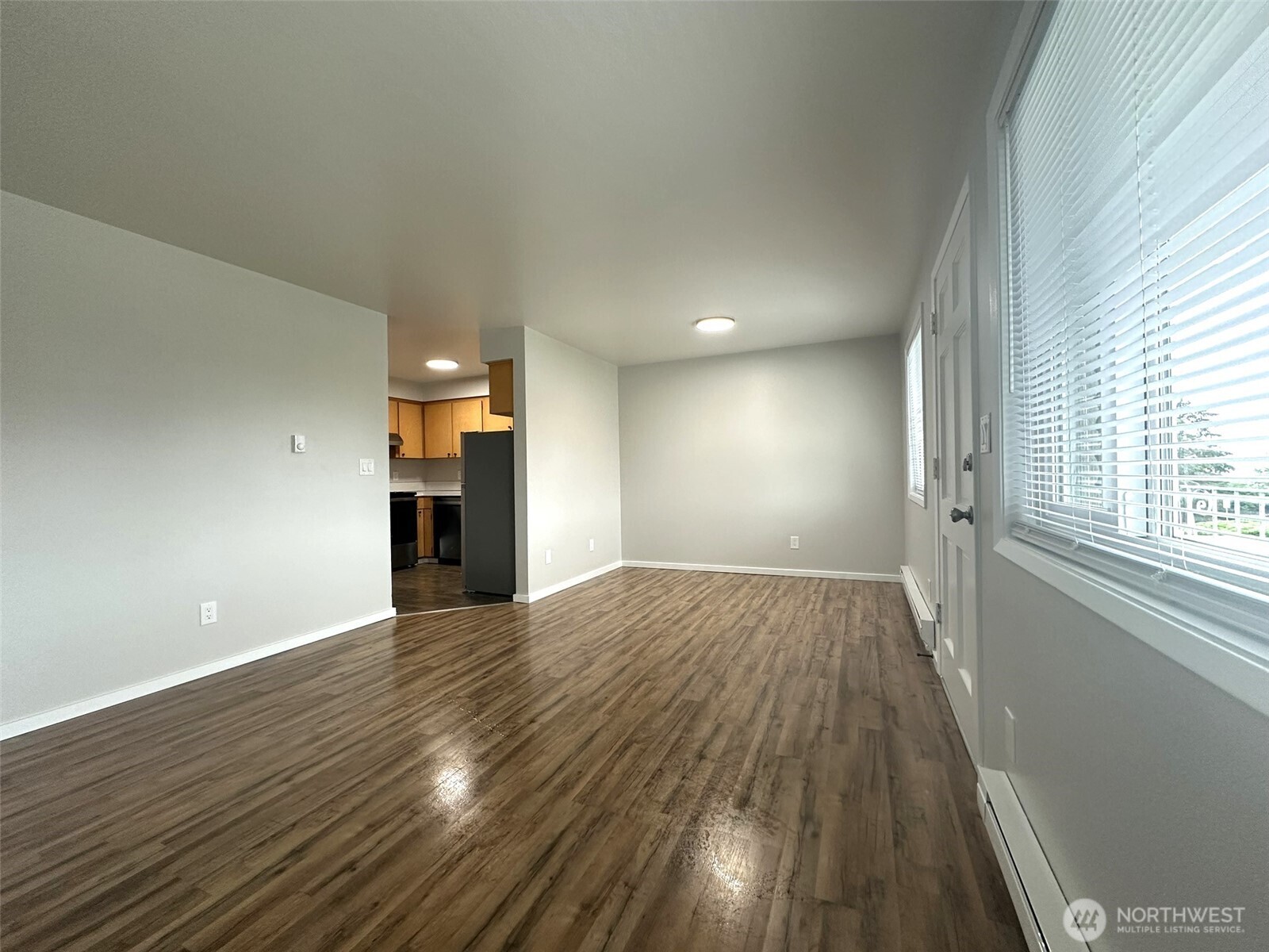 2501 Rucker Avenue Everett, WA 98201 - Photo 15 of 37 Gallery Image 15