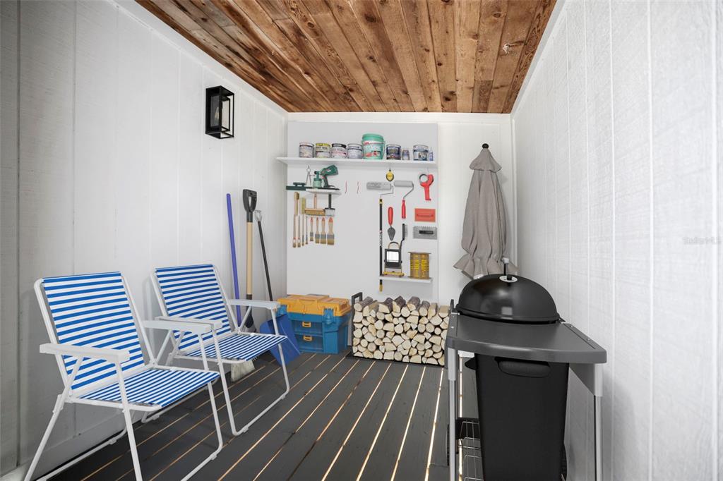 10701 Pine Island Drive Weeki Wachee, FL 34607 - Photo 90 of 98