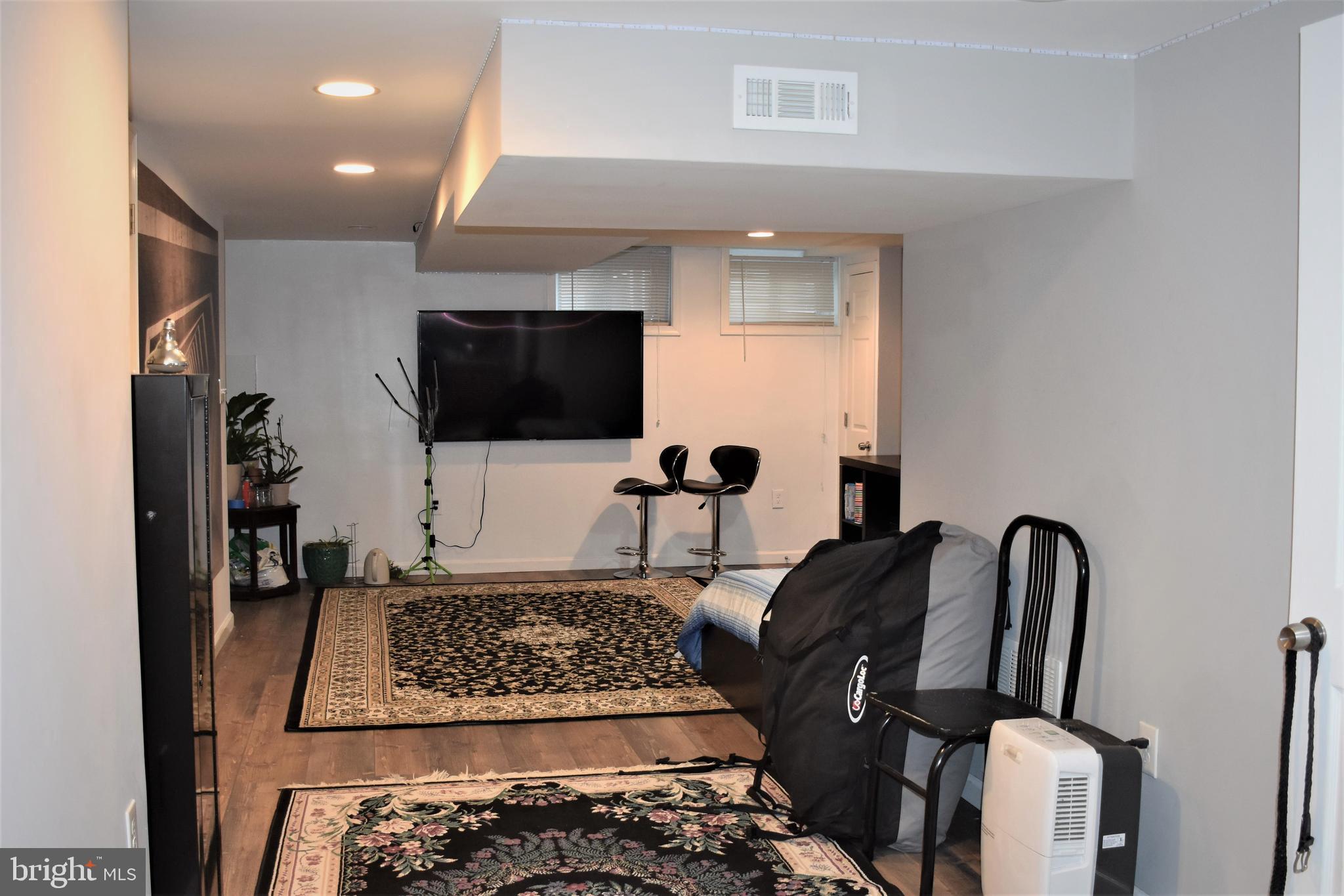 1218 Harwall Road Baltimore, MD 21207 - Photo 16 of 44